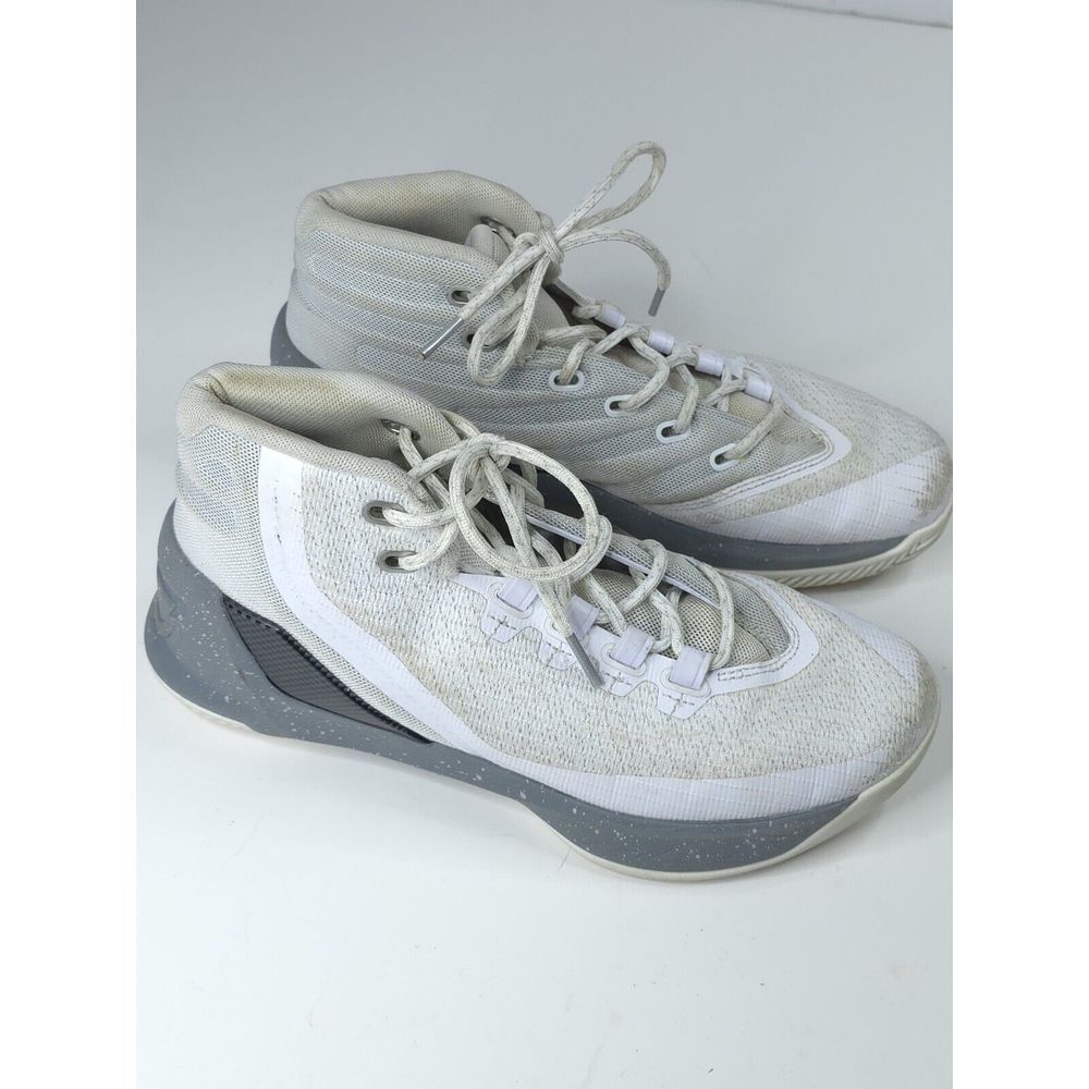 Youth‎ Boys Gray White UNDER ARMOUR Curry 3 Basketball Shoes 1274061-101 Sz 6Y